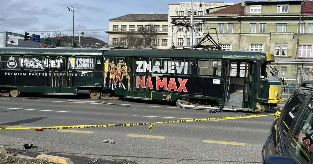 MUP KS potvrdio: Uhapšen vozač tramvaja nakon teške nesreće