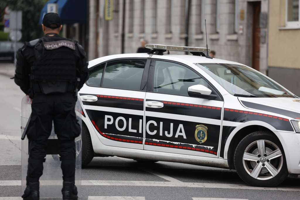 Drama u Sarajevu: Sukob iz kafića eskalirao na ulici, policija reagovala