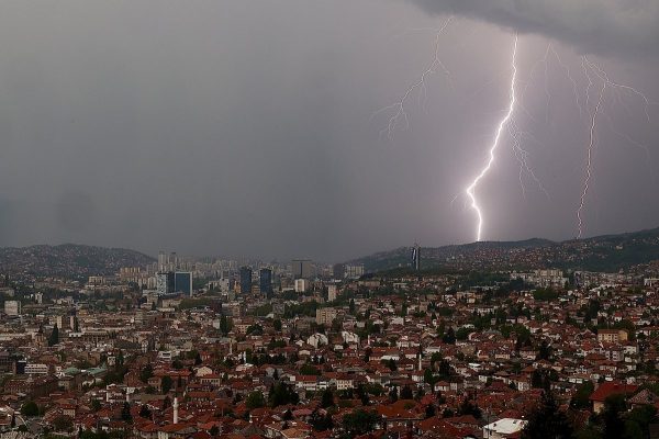Prognoza za BiH: Pljuskovi i grmljavina već od nedjelje, početkom augusta temperature do 35°C