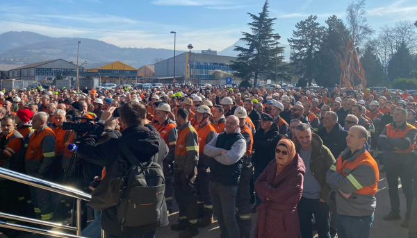 Budućnost Željezare Zenica neizvjesna: Sindikat traži hitne otpremnine, Uprava poziva na dijalog