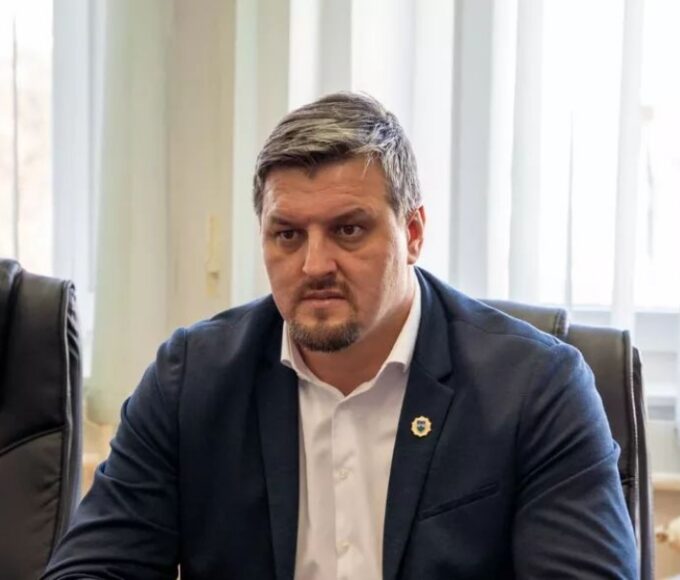Habibija zabranio bradu policajcima, a i sam je nosi: Odluka izazvala pitanja