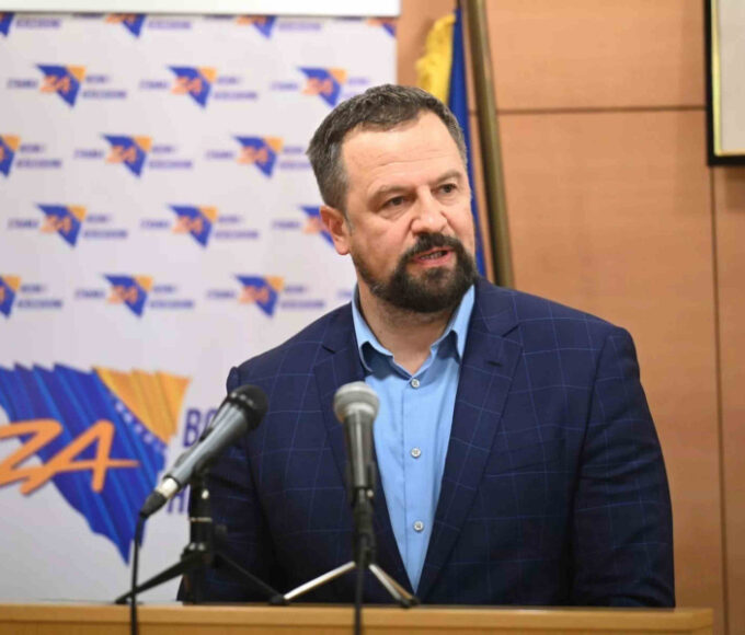 SDA, SBiH i DF formiraju vlast u KS: Bandić poručuje – Kanton je zadužen milijardu KM, građane čekaju godine otplate